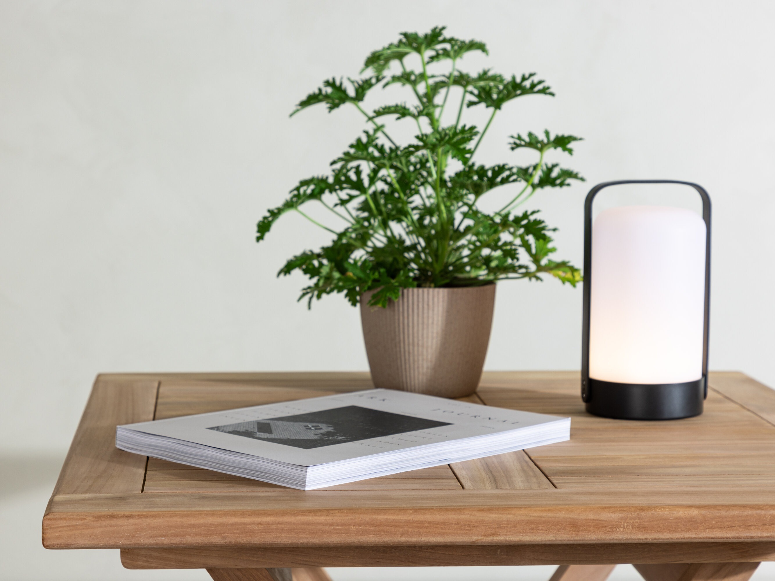 Kerti dohányzóasztal Nunova 137