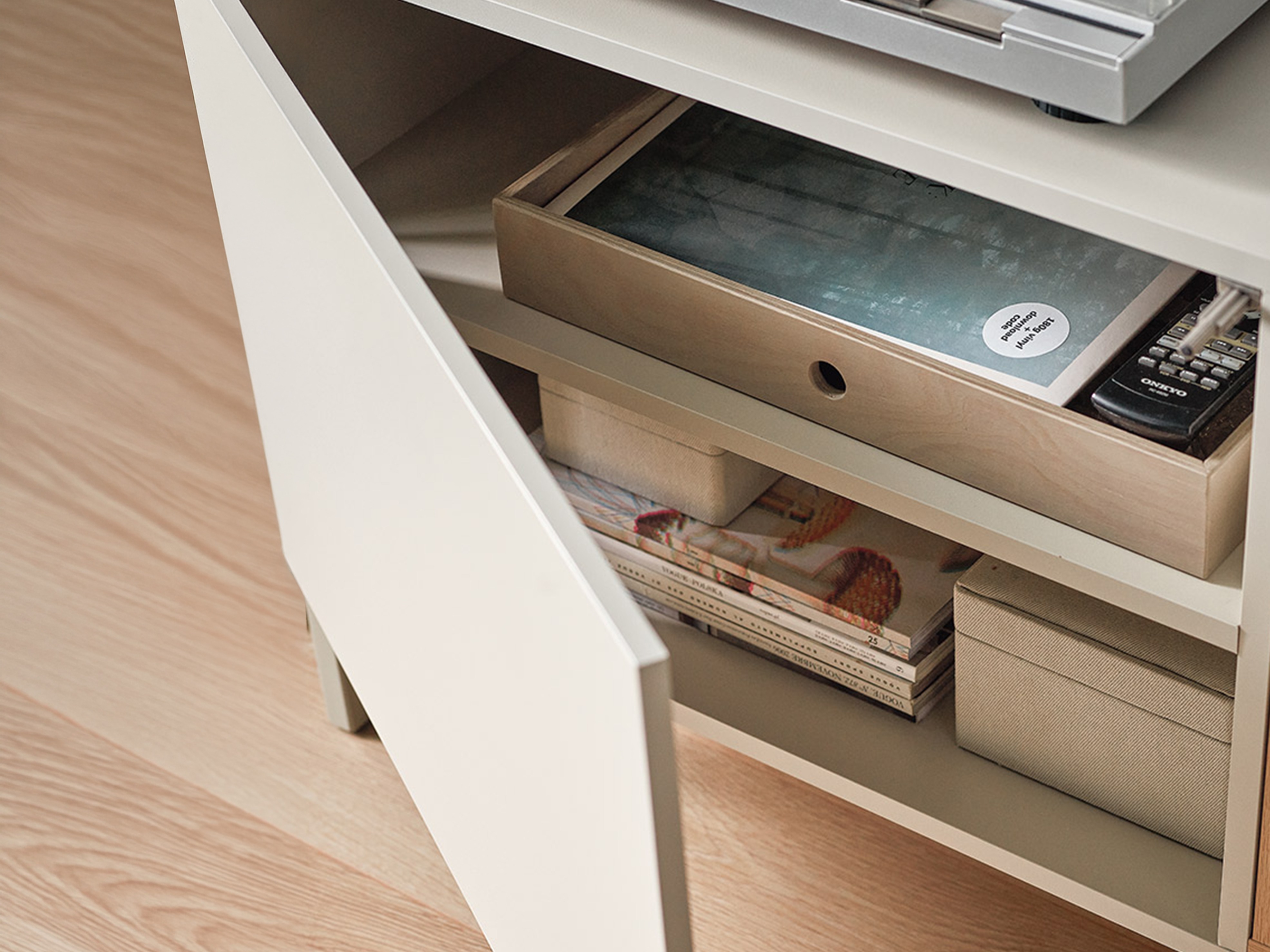 Szekrény Ophtivo 105