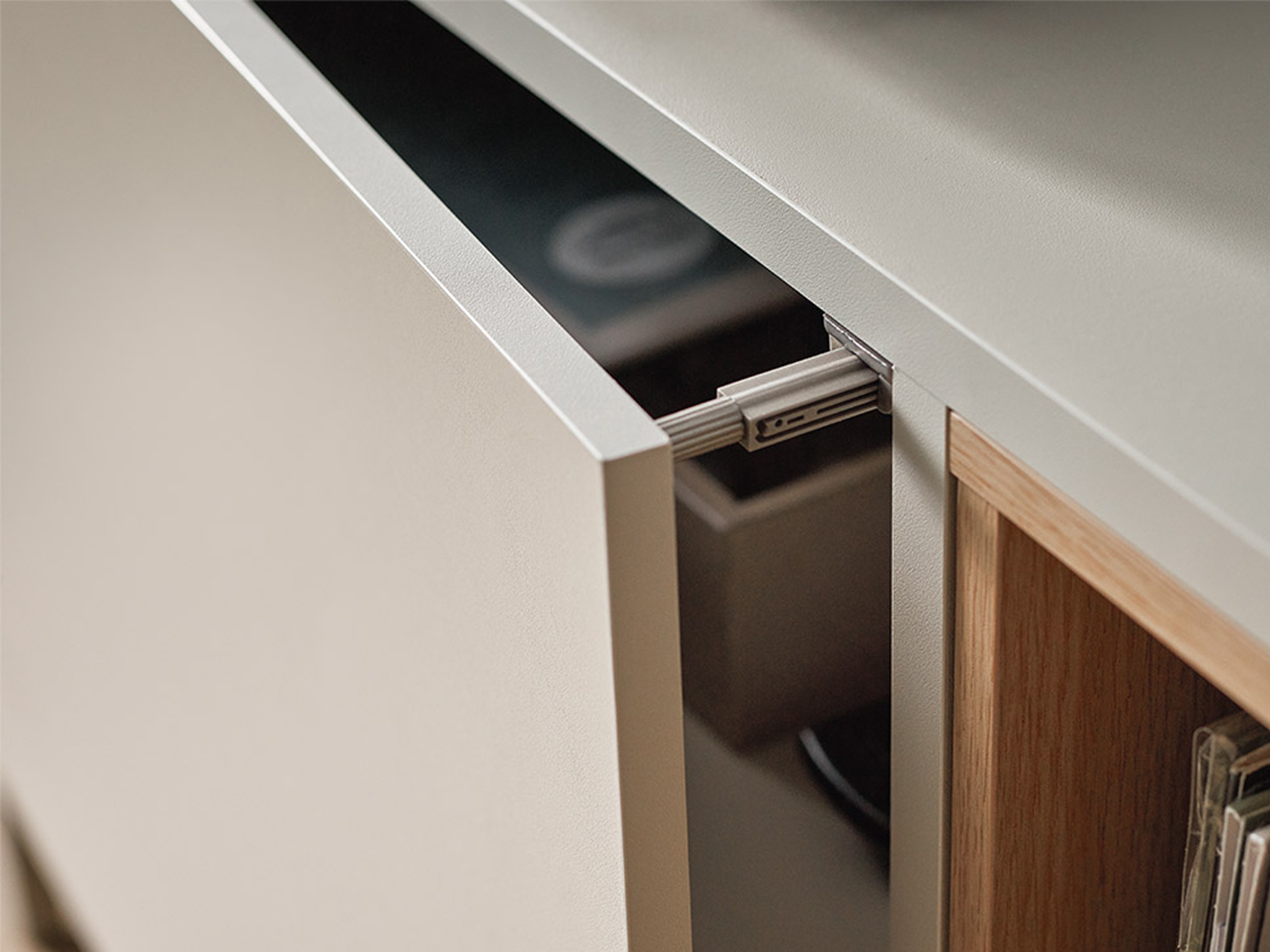 TV-állvány Ophtivo 102