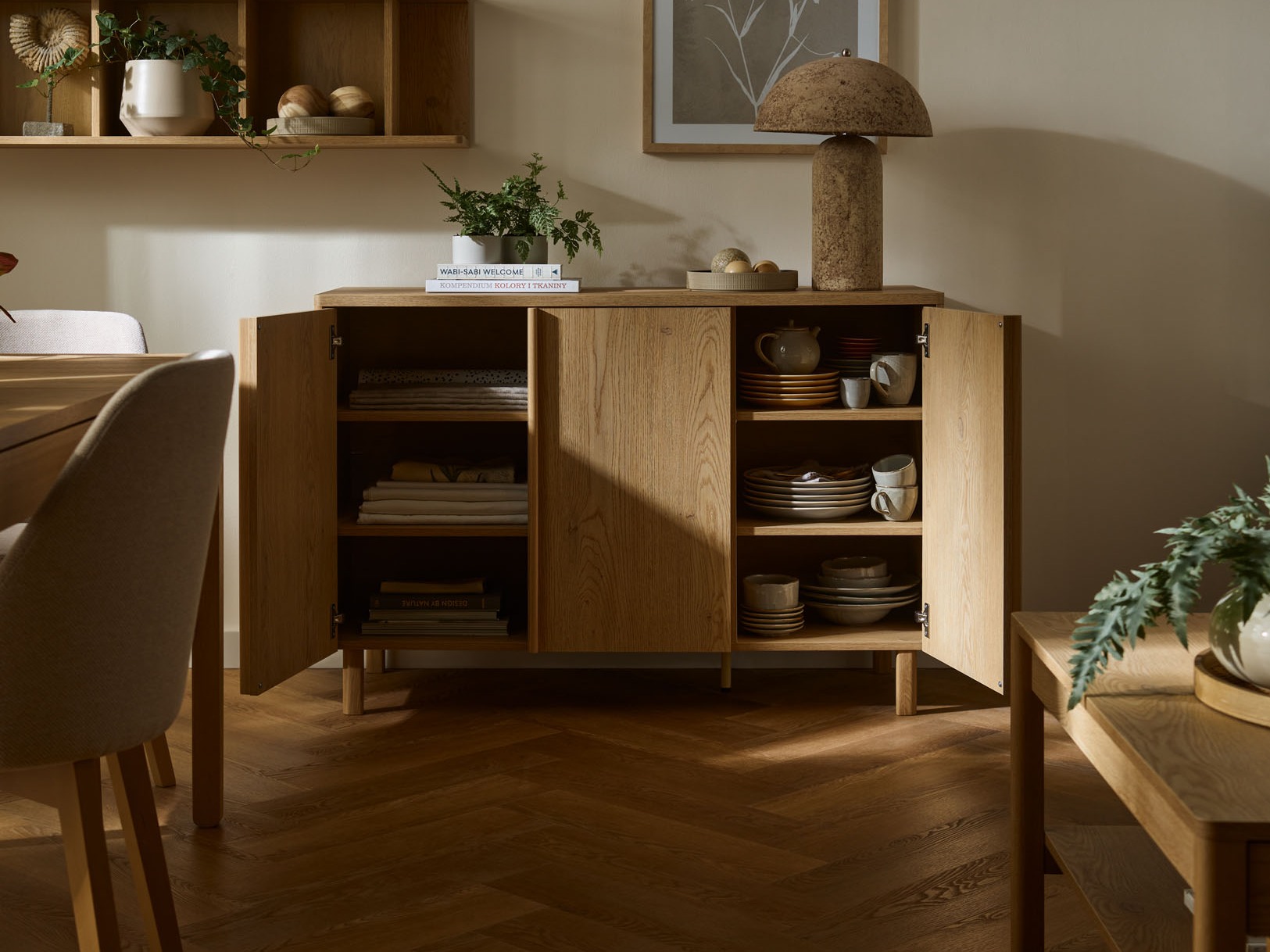 Szekrény Ruvcamu 102