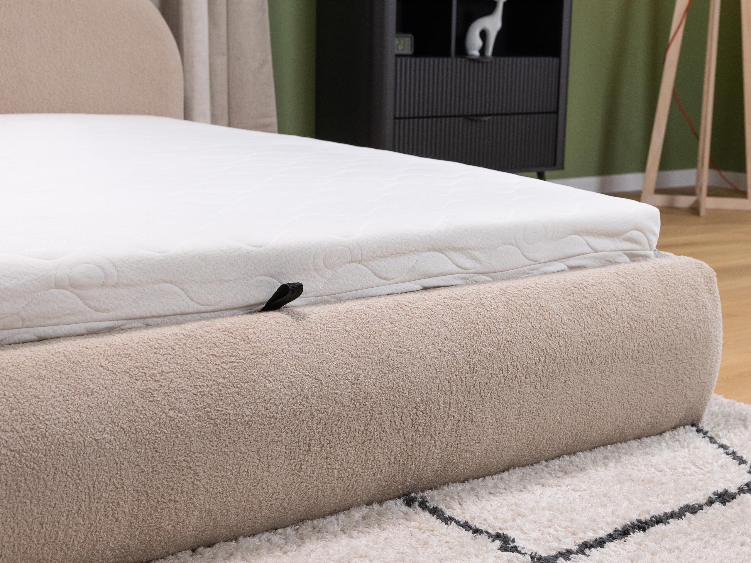 Ágy TrendyNest 131 (Lambi 06)