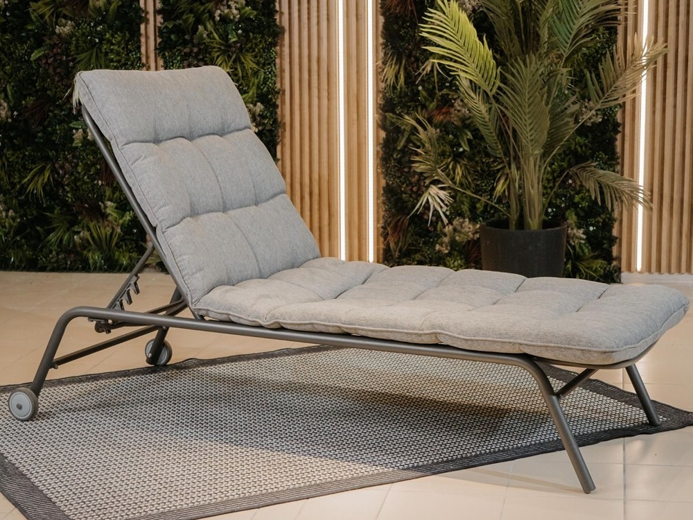 Kerti napozóágy Mandeville 360