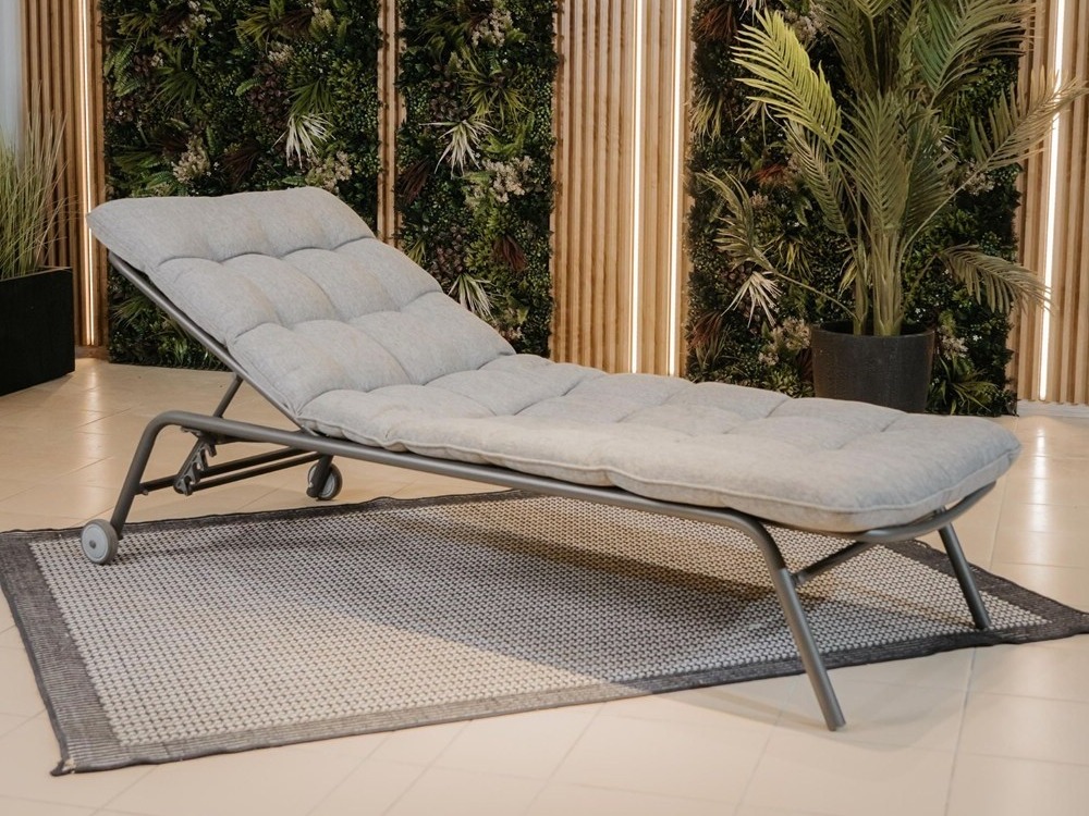 Kerti napozóágy Mandeville 360