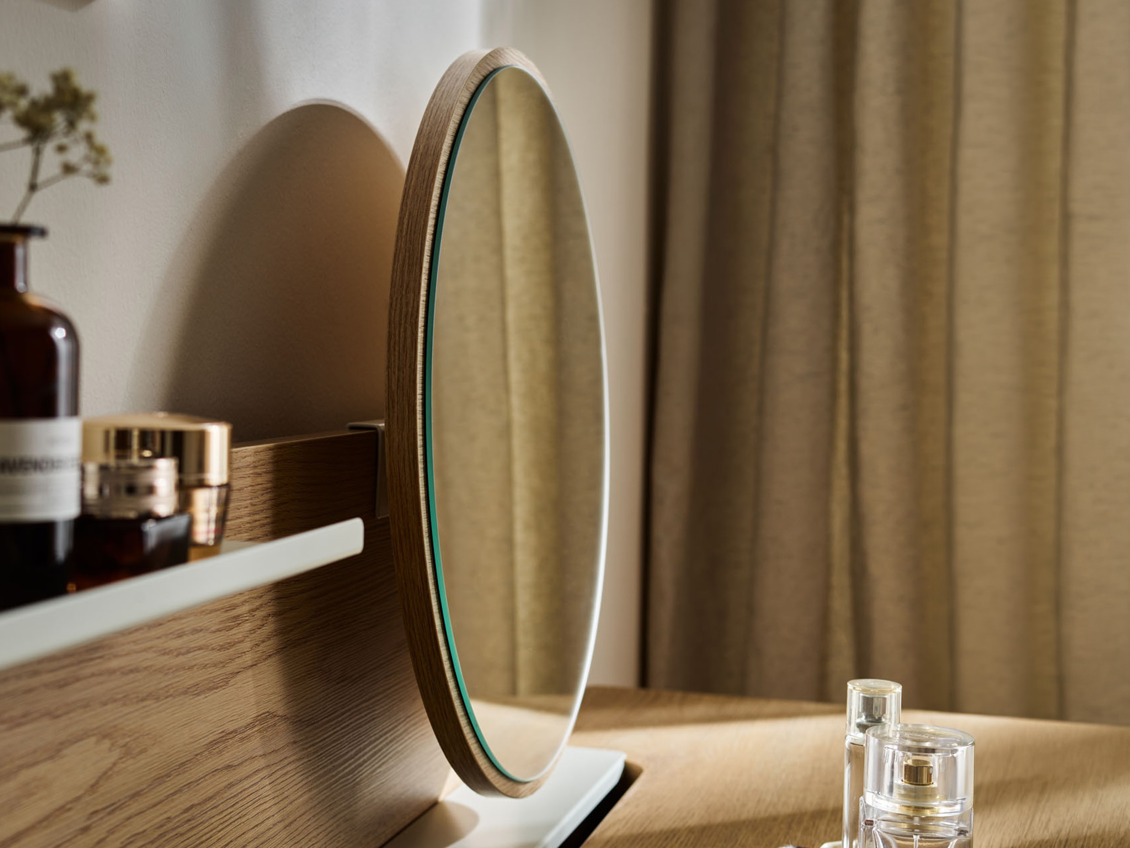 Fésülködő asztal Ruvcamu 107