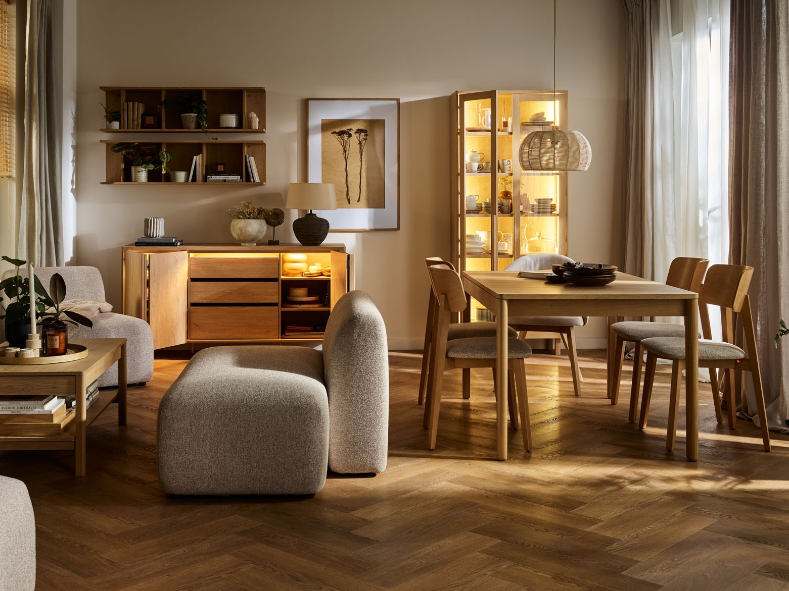 Könyvespolc Ruvcamu 111