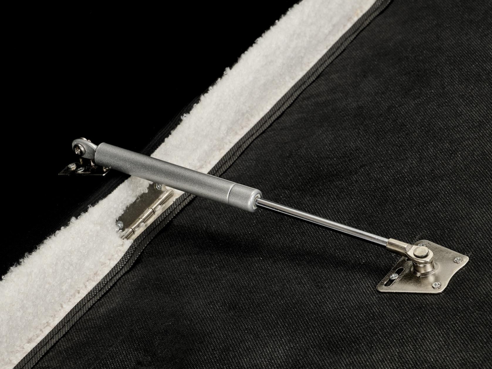 Kárpitozott pad SH11641