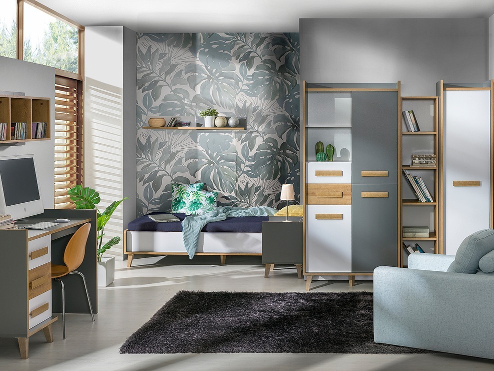 Könyvespolc Oderevu 102